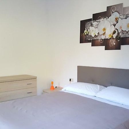 Borgo Dei Centurione Hotel Rome Exterior photo