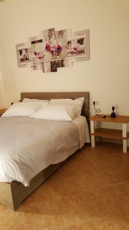 Borgo Dei Centurione Hotel Rome Exterior photo