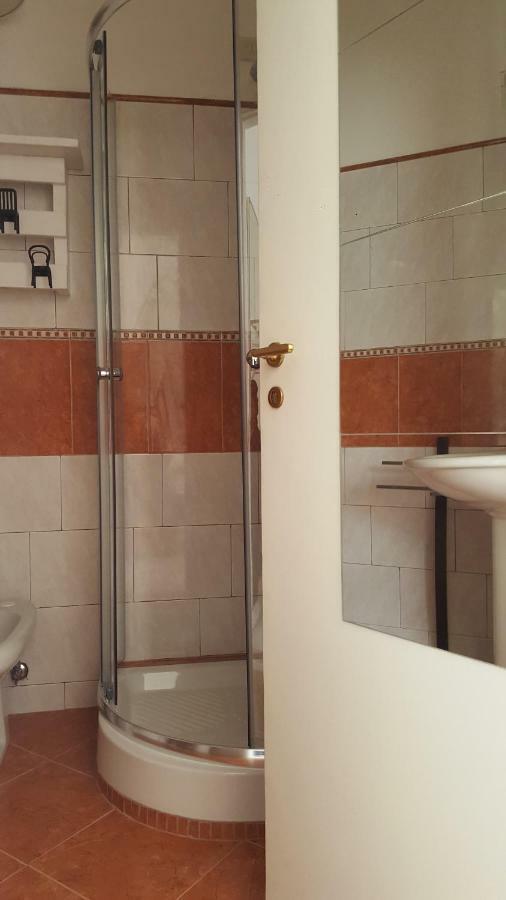 Borgo Dei Centurione Hotel Rome Exterior photo